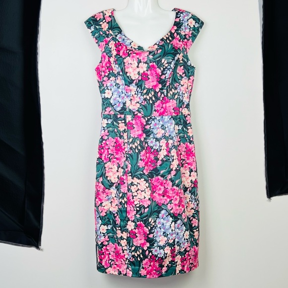 Review Chelsea Flower Dress Fitted Shift Vintage Floral Print Size 10 *no belt* - Picture 7 of 16